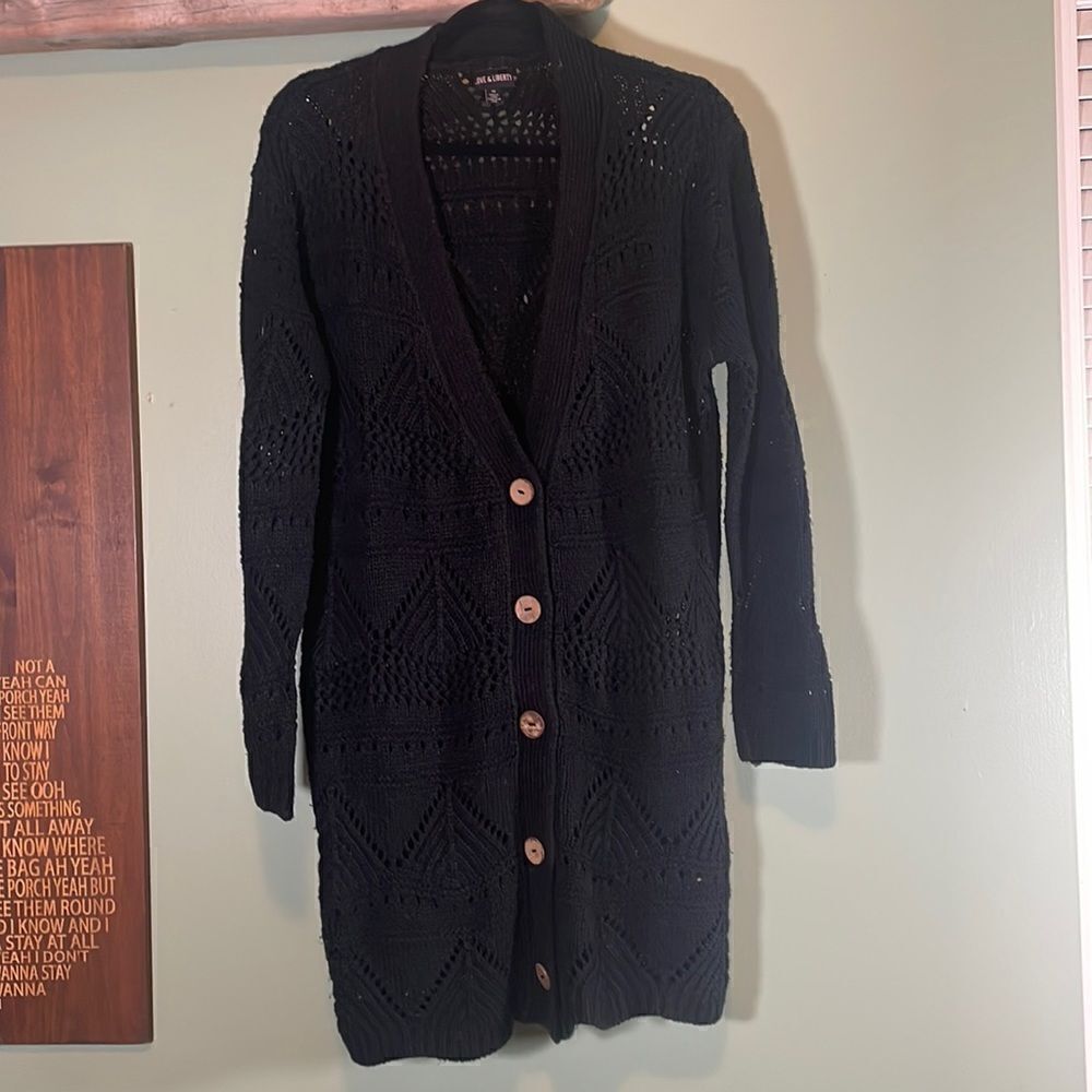 Love & Liberty- Cottagecore roof top cardigan